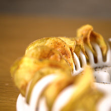 Load image into Gallery viewer, CHIPPY - Microwave Potato Chip Maker