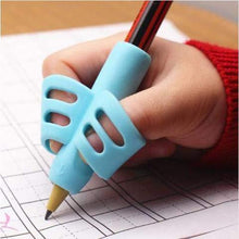 Load image into Gallery viewer, Ergonomic Training Pencil Grip (3pack)