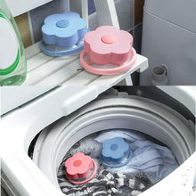 Load image into Gallery viewer, Floating Pet Fur Catcher (2 pcs)